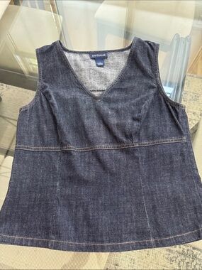 Ann Taylor Women's Dark Denim V-Neck Sleeveless Top Size 2
